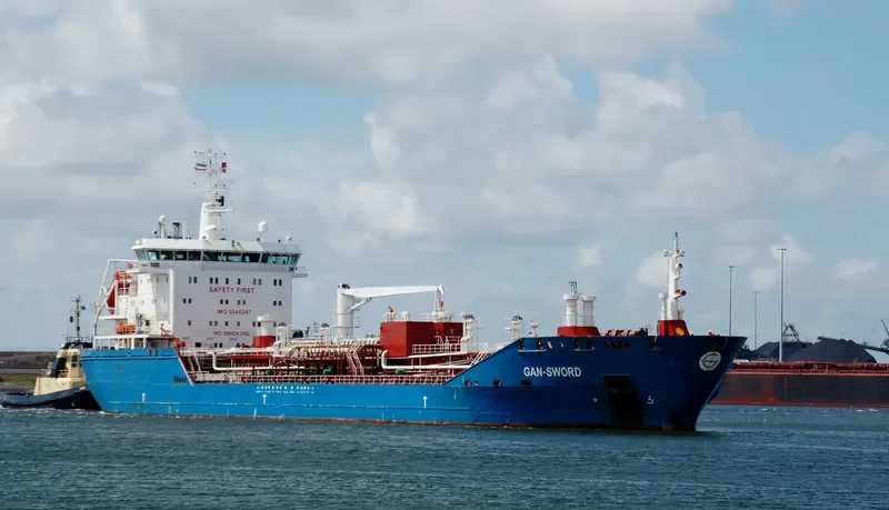 ESSEX STAR Tanker IMO 9348297 photo 9