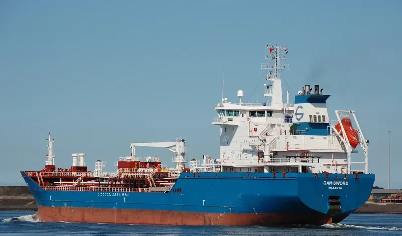 ESSEX STAR Tanker IMO 9348297 photo 10