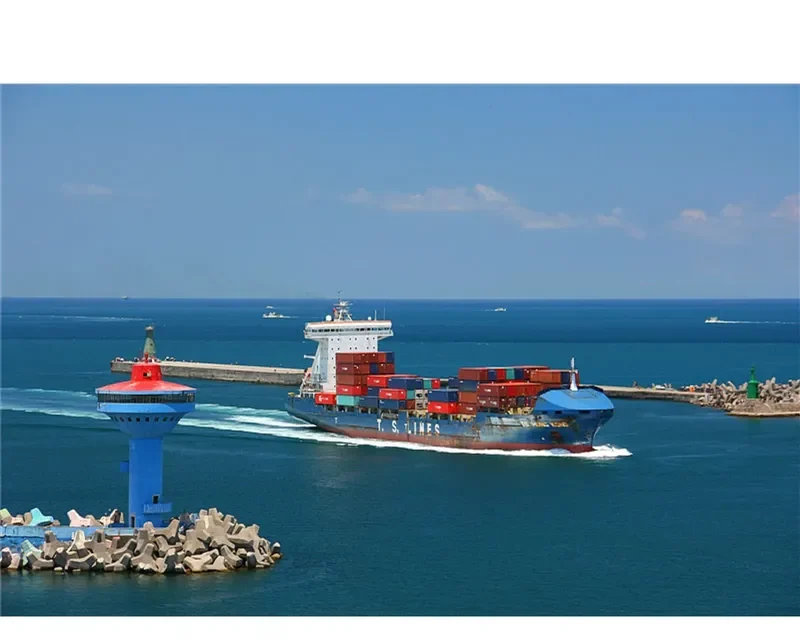 TS HONGKONG Container Ship IMO 9348493 photo 9