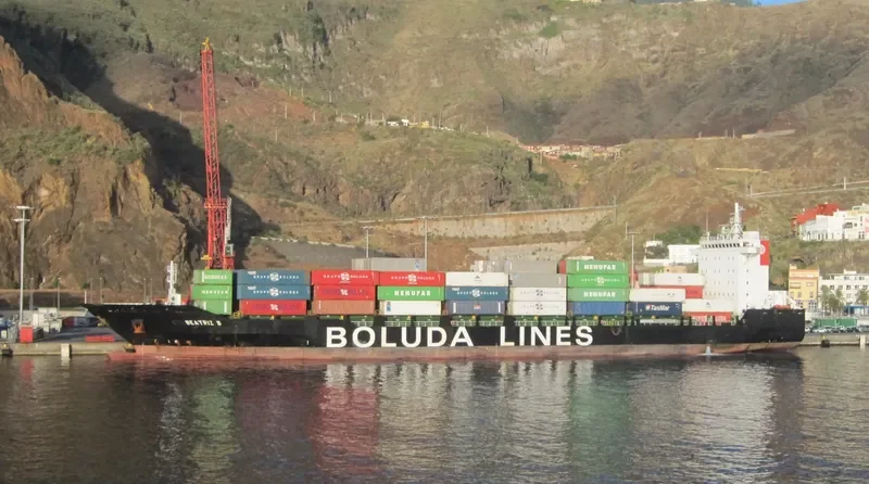 CONTSHIP ACE Container Ship IMO 9348637 photo 7