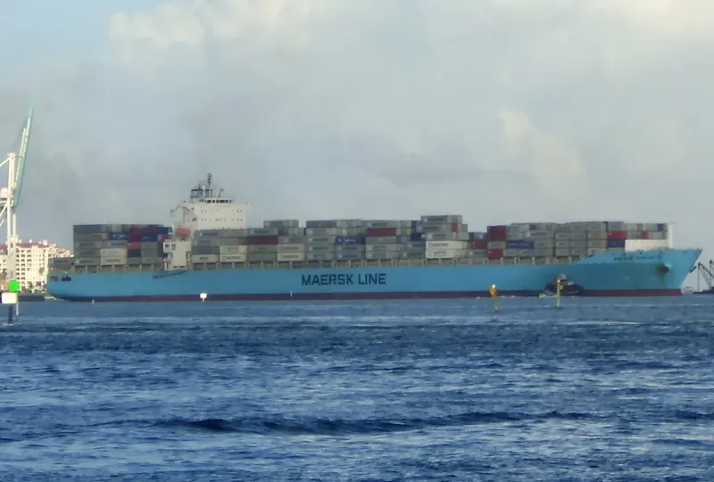 MEMPHIS Container Ship IMO 9348675 photo 7