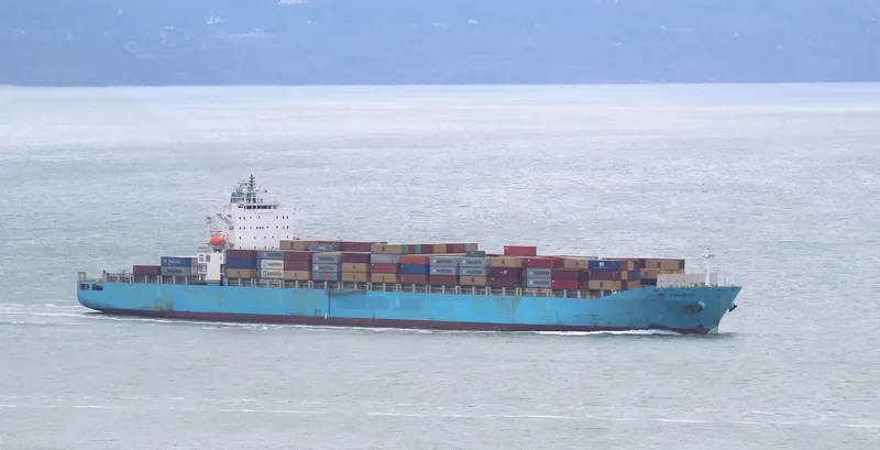 FOS EXPRESS Container Ship IMO 9348699 photo 10