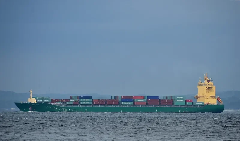 TS DALIAN Container Ship IMO 9348857 photo 2