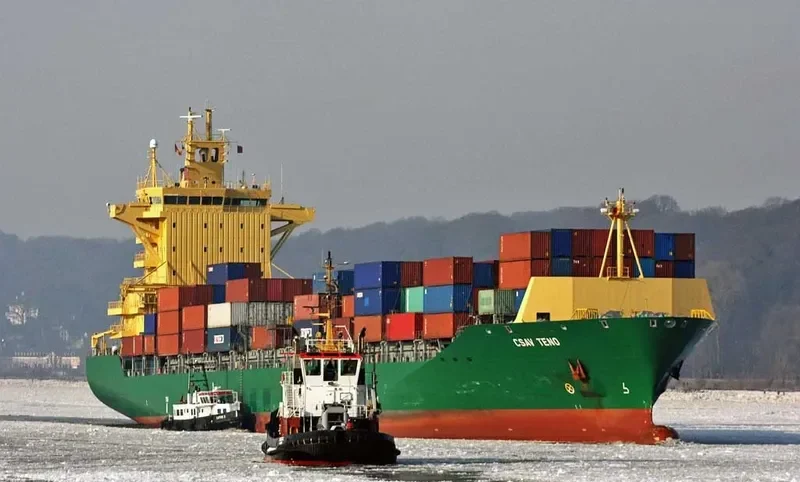 TS DALIAN Container Ship IMO 9348857 photo 5