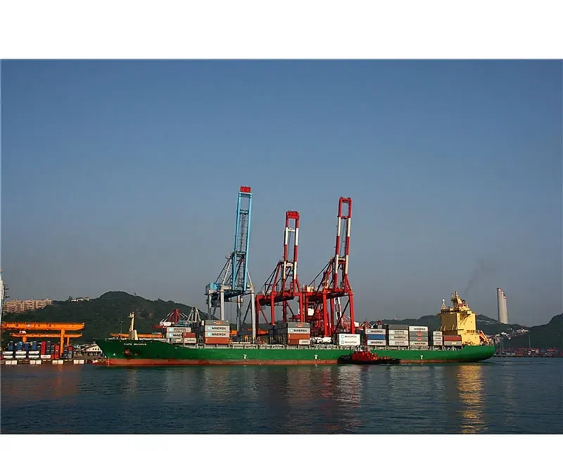 CAPE MAGNUS Container Ship IMO 9348900 photo 4