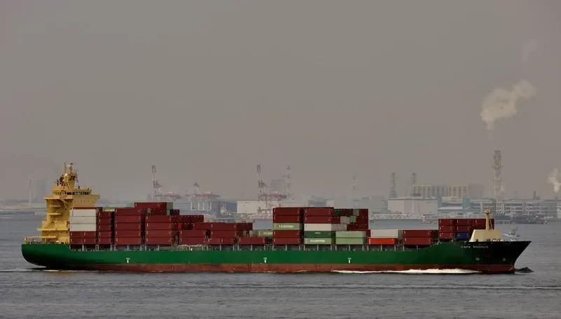 CAPE MAGNUS Container Ship IMO 9348900 photo 10