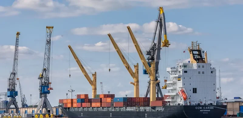 CARIBBEAN EXPRESS Container Ship IMO 9348986 photo 7