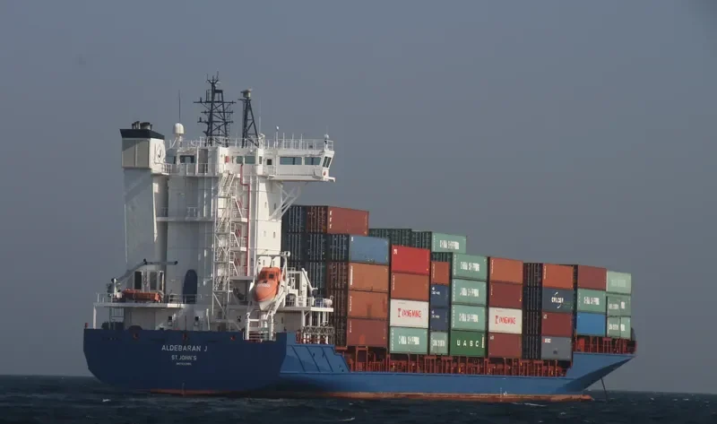 ALDEBARAN J Container Ship IMO 9349186 photo 4