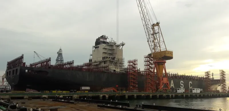 AL HILAL Container Ship IMO 9349552