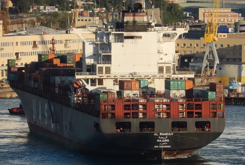 HUDSON EXPRESS Container Ship IMO 9349564 photo 10