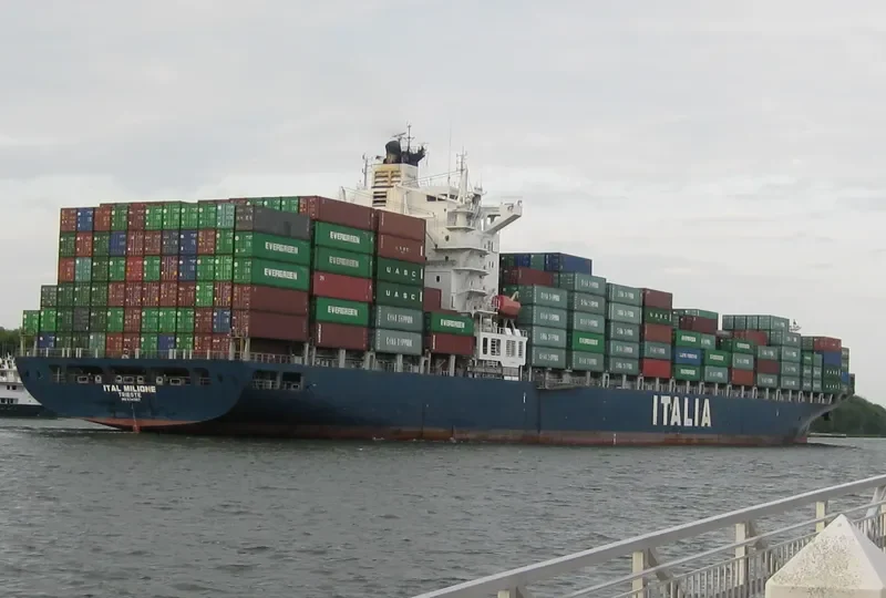 BOMAR MILIONE Container Ship IMO 9349617 photo 3
