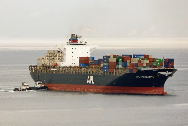 APL MINNESOTA Container Ship IMO 9350018 photo 10