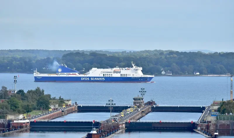 ATHENA SEAWAYS Ro-Ro IMO 9350680 photo 5