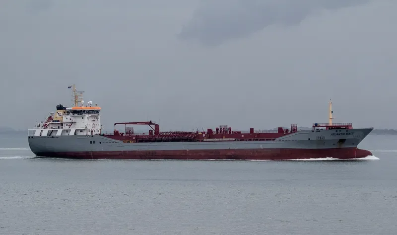 ATLANTIC MATE Tanker IMO 9350745 photo 2