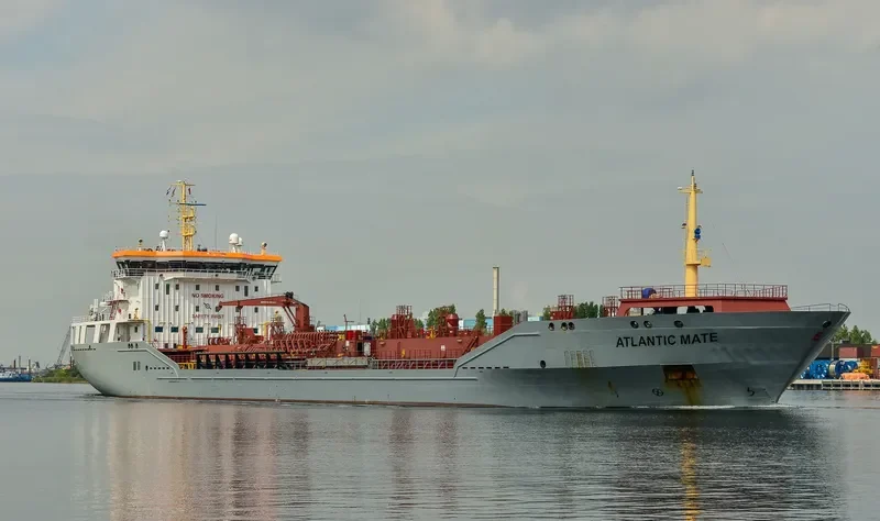 ATLANTIC MATE Tanker IMO 9350745 photo 6