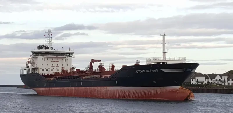 JUTLANDIA SWAN Tanker IMO 9350757 photo 4