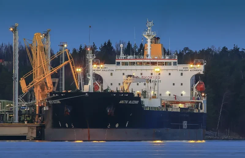 ARCTIC BLIZZARD Tanker IMO 9350862