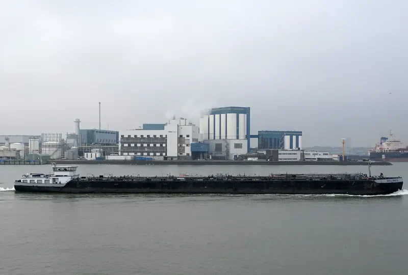 WILLEM SR. Tanker IMO 9350941 photo 3