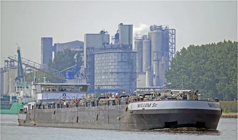 WILLEM SR. Tanker IMO 9350941 photo 4