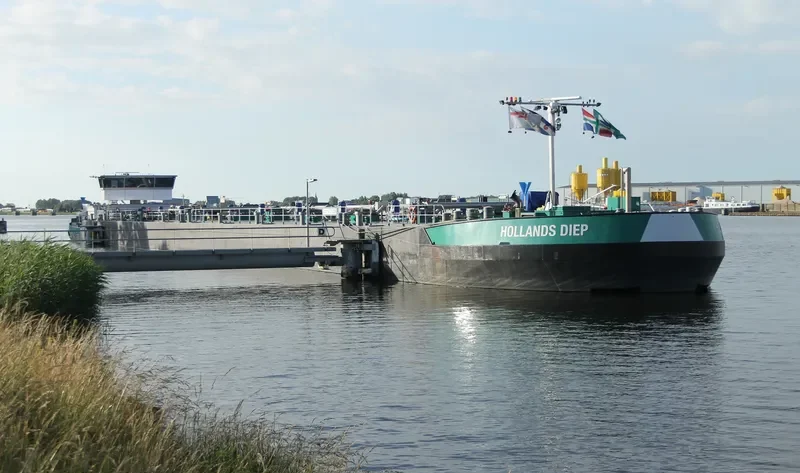HOLLANDS DIEP Tanker IMO 9350965 photo 3