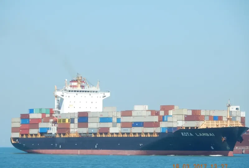 KOTA LAMBAI Container Ship IMO 9351024 photo 5
