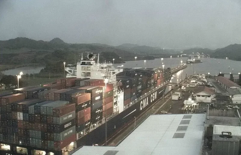 CMA CGM VIRGINIA Container Ship IMO 9351139 photo 10