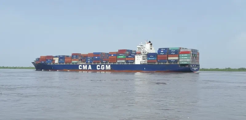 CMA CGM NEW JERSEY Container Ship IMO 9351141