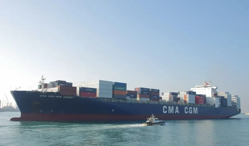 CMA CGM NEW JERSEY Container Ship IMO 9351141 photo 7