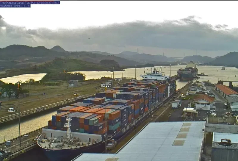 CMA CGM NEW JERSEY Container Ship IMO 9351141 photo 10