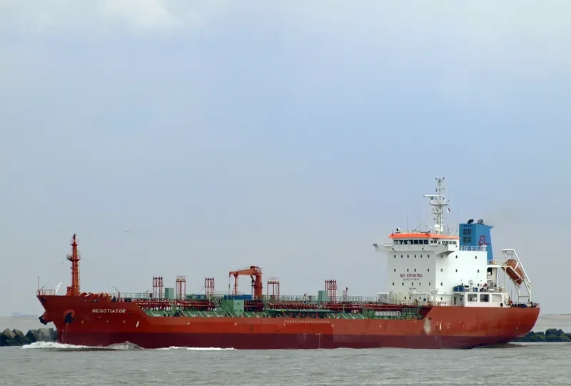 ELIF TUBA Tanker IMO 9351165 photo 6