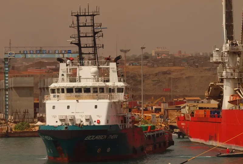 THERA Offshore Vessel IMO 9351177 photo 2