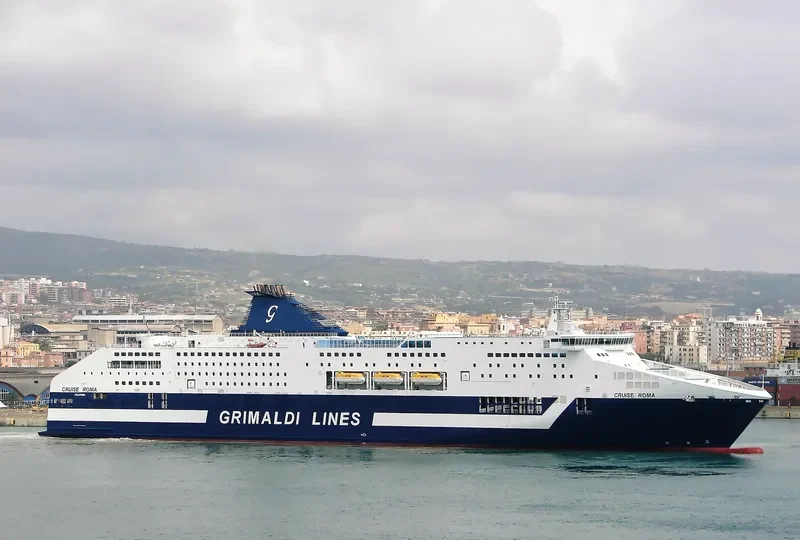 CRUISE ROMA Ro-Ro IMO 9351476 photo 4