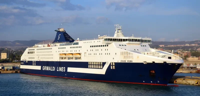 CRUISE ROMA Ro-Ro IMO 9351476 photo 8