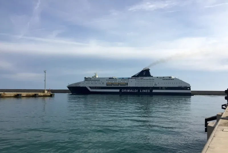 CRUISE ROMA Ro-Ro IMO 9351476 photo 9