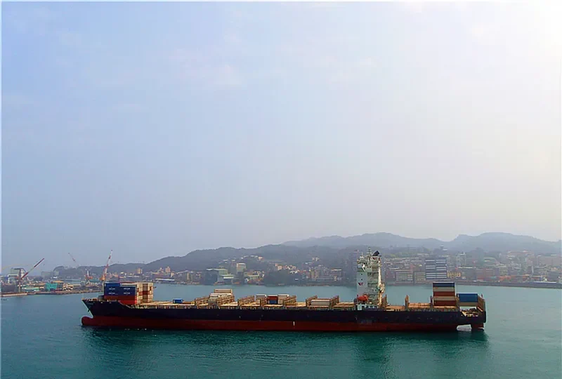 SEASPAN FRASER Container Ship IMO 9351608
