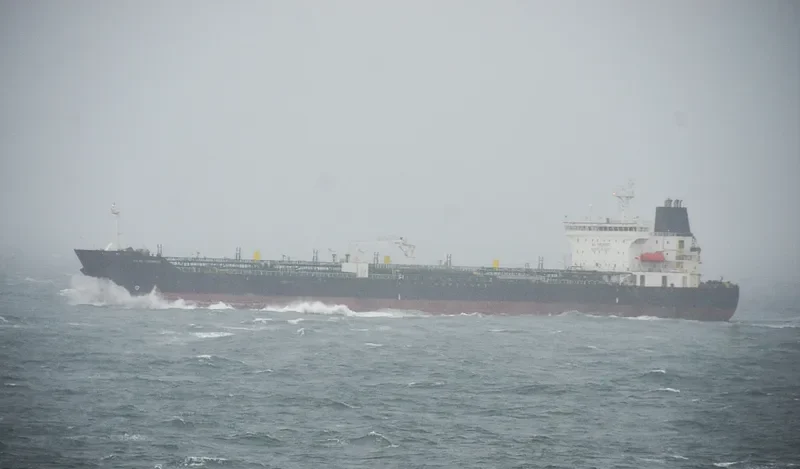 NAVE EQUINOX Tanker IMO 9351634 photo 4