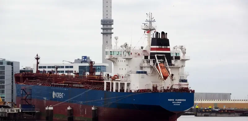 LUGANO Tanker IMO 9352195