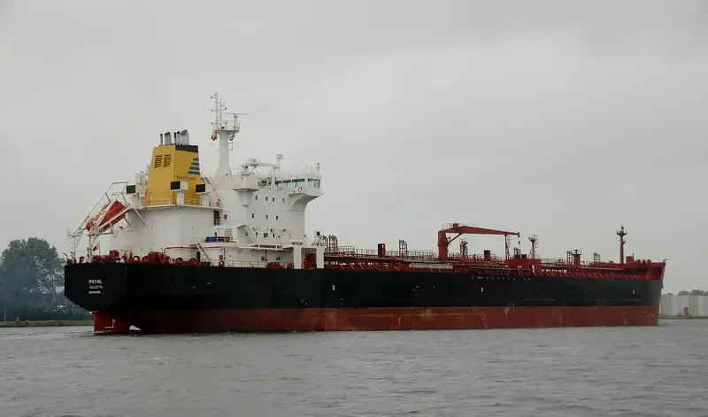 LUGANO Tanker IMO 9352195 photo 6