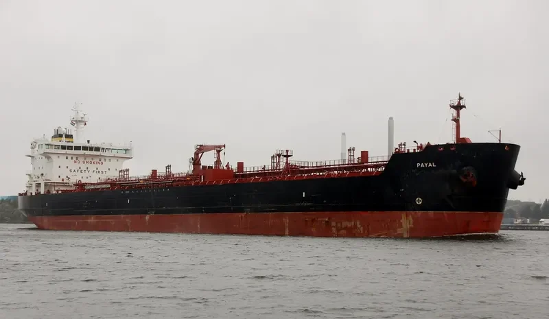 LUGANO Tanker IMO 9352195 photo 7