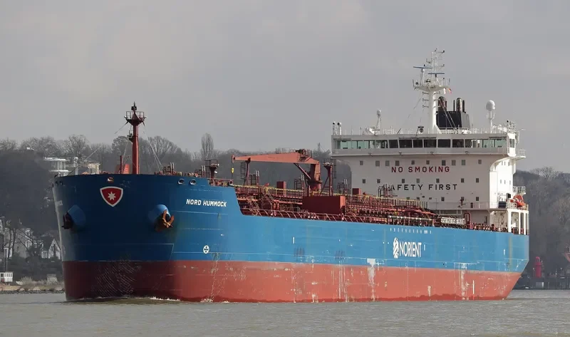LUGANO Tanker IMO 9352195 photo 8