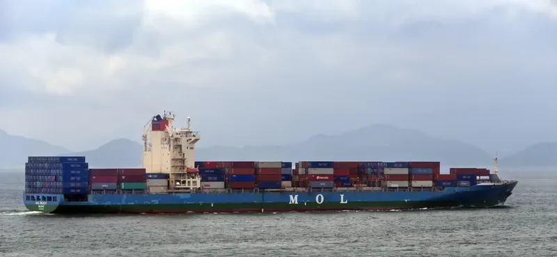 NAVIOS DELIGHT Container Ship IMO 9352406 photo 5