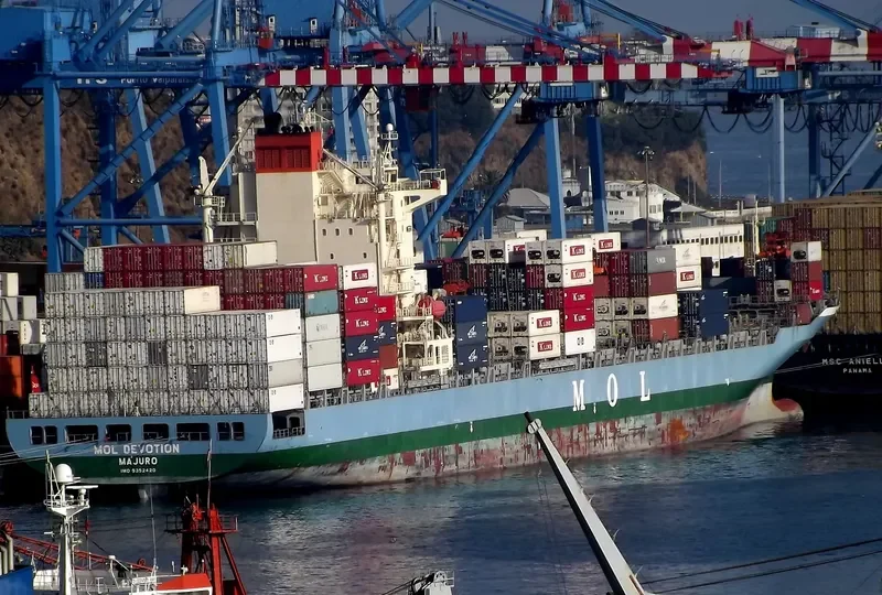 NAVIOS DEVOTION Container Ship IMO 9352420 photo 10