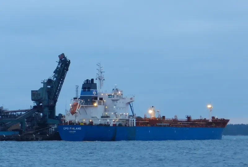 CHIP Tanker IMO 9353101 photo 2