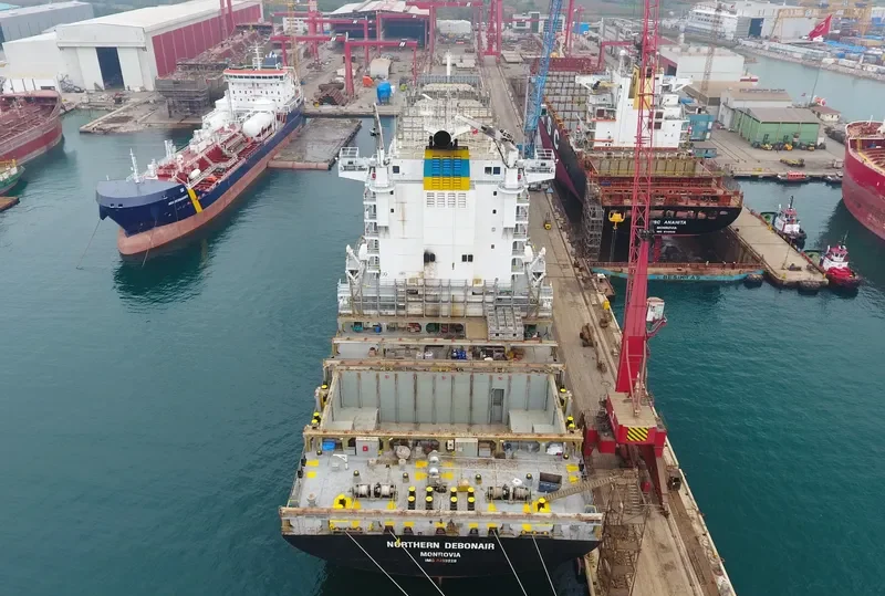 NORTHERN DEBONAIR Container Ship IMO 9353228 photo 4