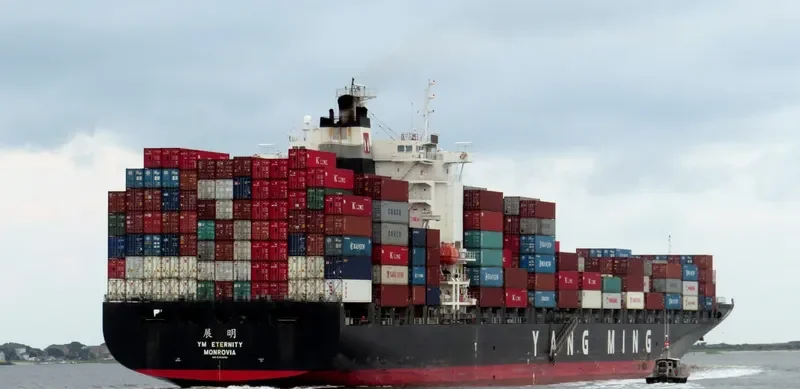 YM ETERNITY Container Ship IMO 9353292 photo 4