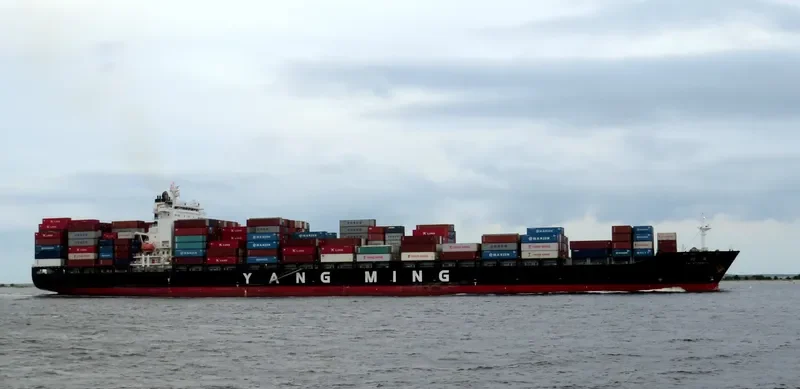 YM ETERNITY Container Ship IMO 9353292 photo 5