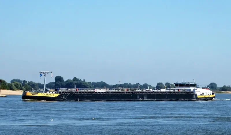 TOLERANTIE Tanker IMO 9353515 photo 4