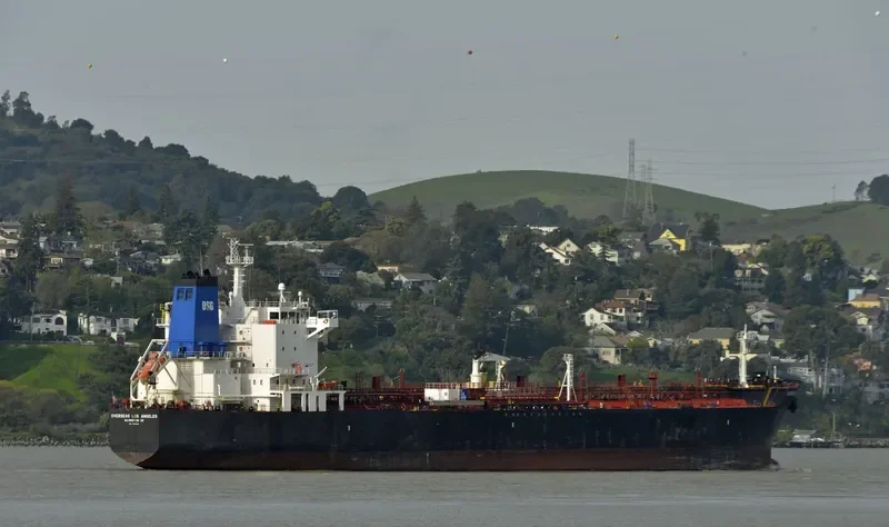 OVERSEAS LOS ANGELES Tanker IMO 9353539 photo 6