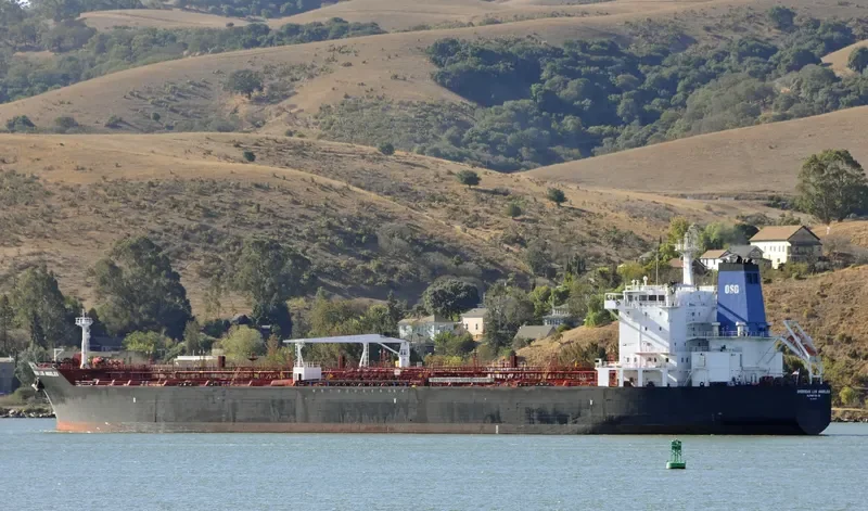 OVERSEAS LOS ANGELES Tanker IMO 9353539 photo 10