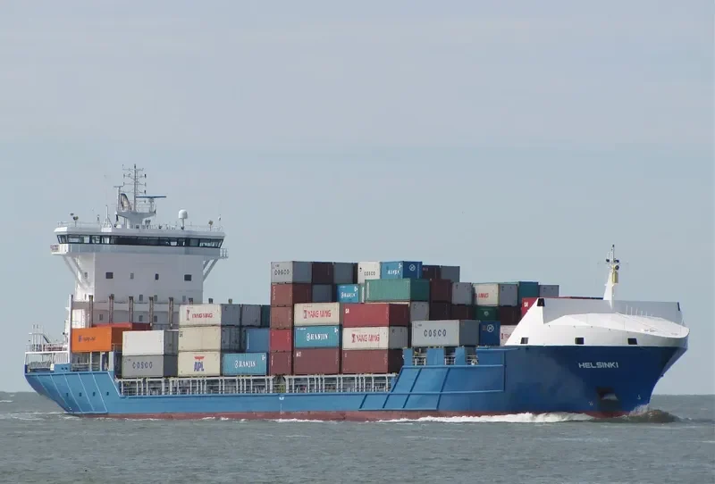 LOLA B Container Ship IMO 9353723 photo 3